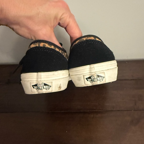 Vans Old Skool Leopard Print Sneakers Womens Size 6 Black White Low Top Skate - Picture 4 of 7